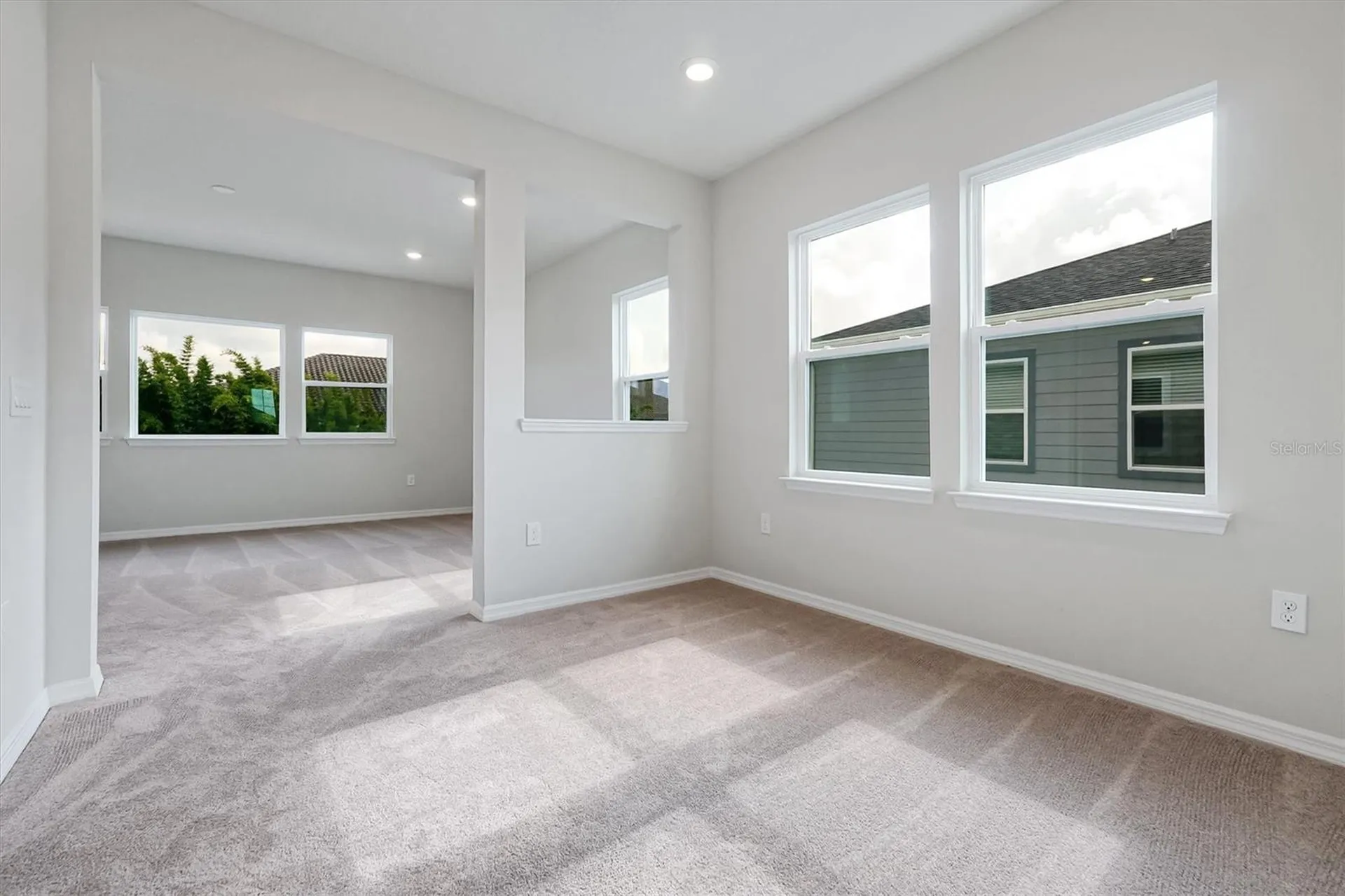 8399 Park Cliff Way Orlando FL 32836