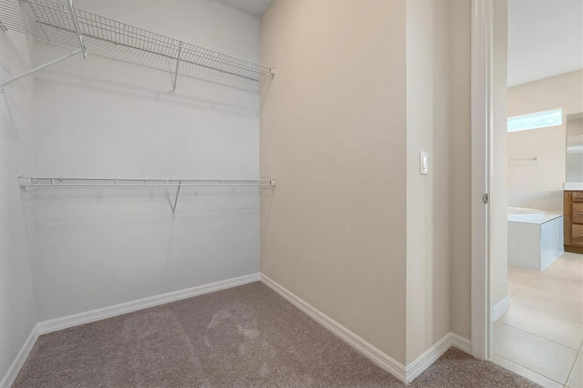 8399 Park Cliff Way Orlando FL 32836