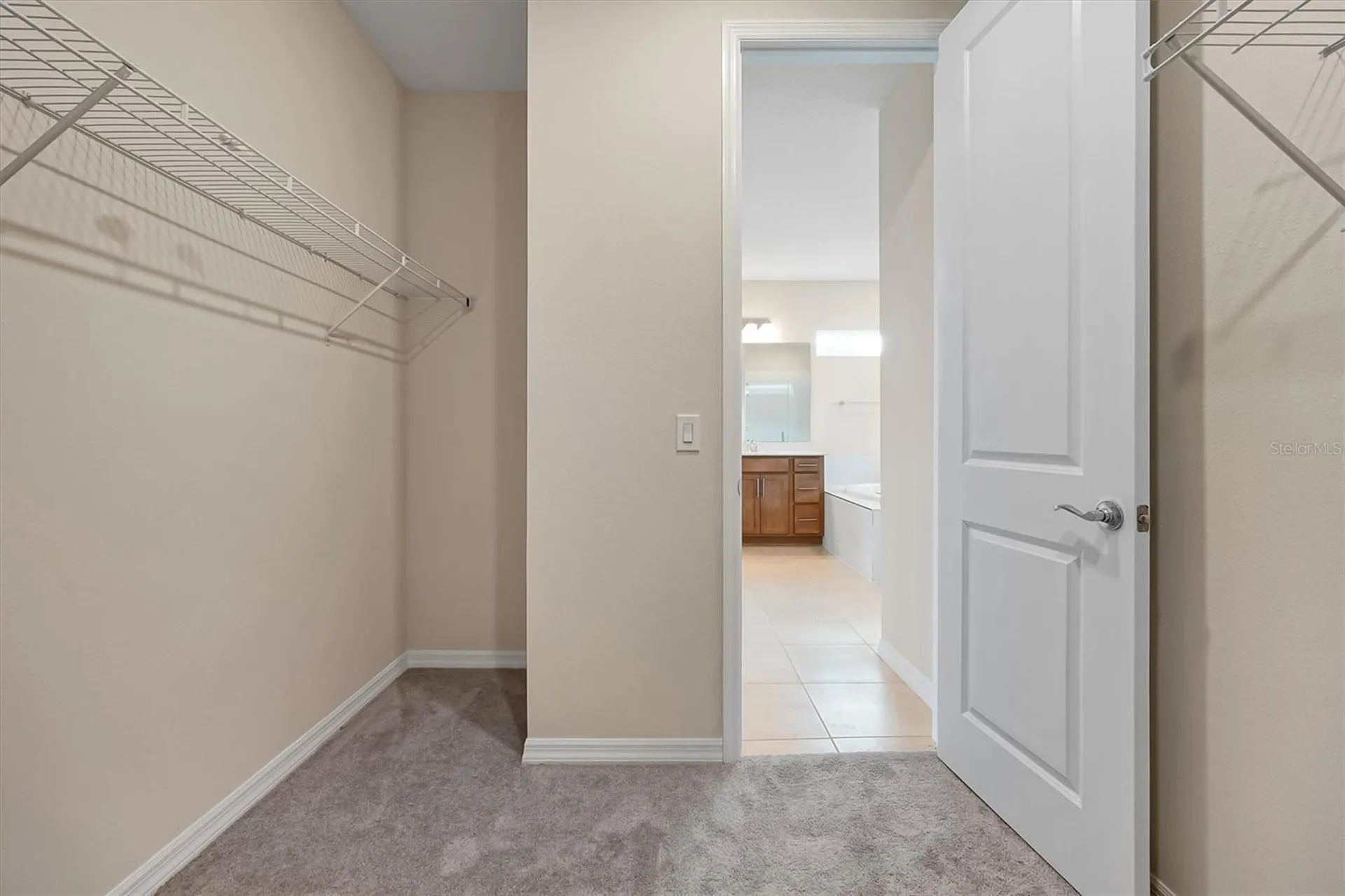 8399 Park Cliff Way Orlando FL 32836