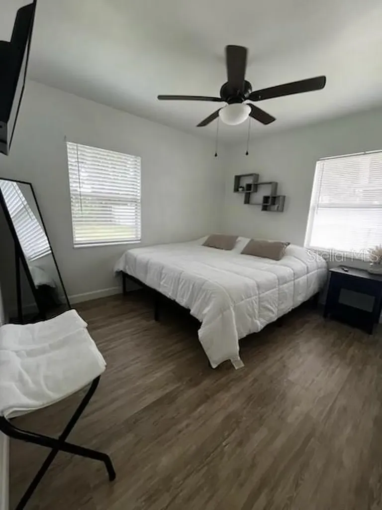 4318 Berkley Drive Tampa FL 33610