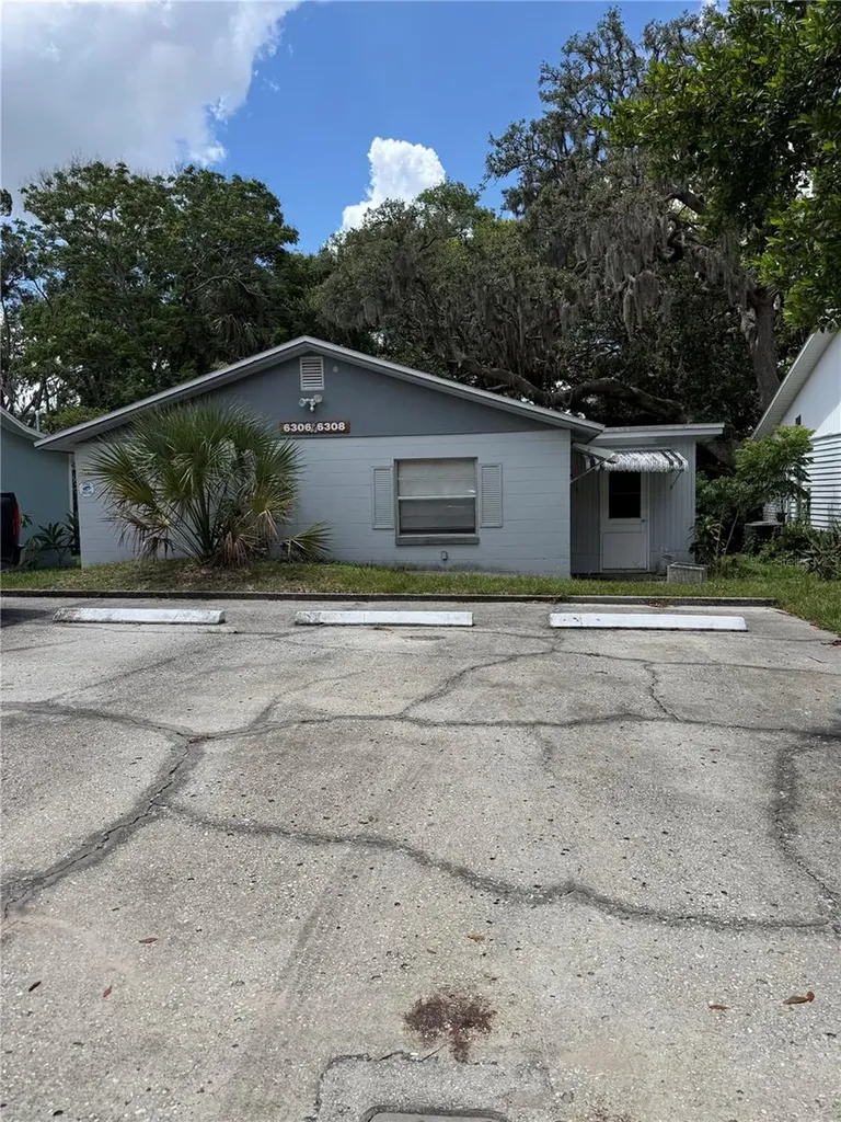 6306 Montana Avenue New Port Richey FL 34653