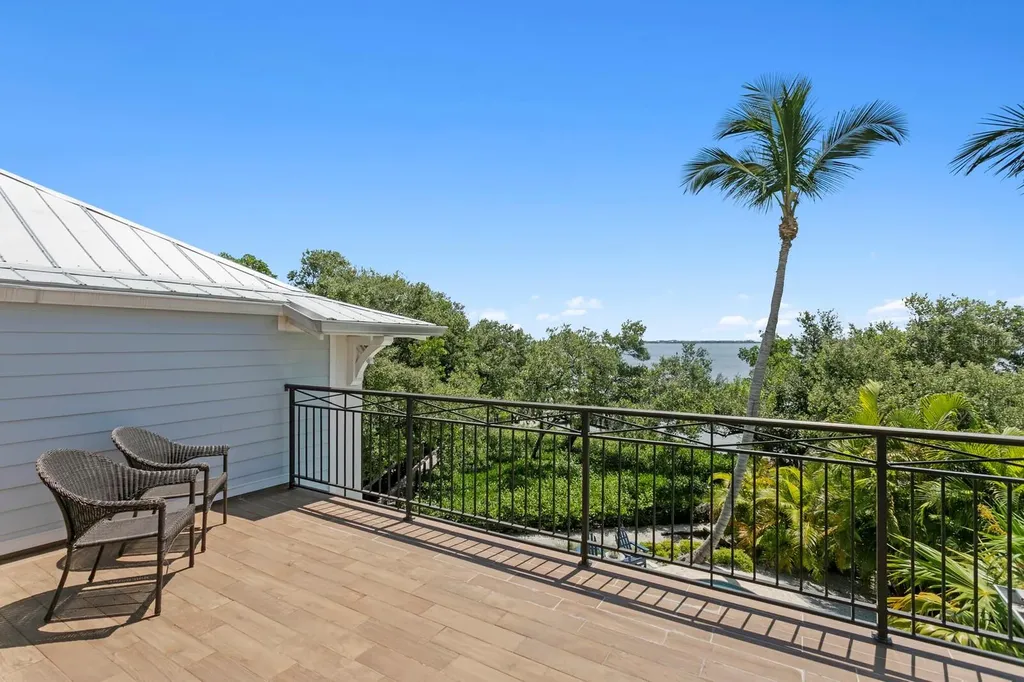 220 N Harbor Drive Bradenton Beach FL 34217