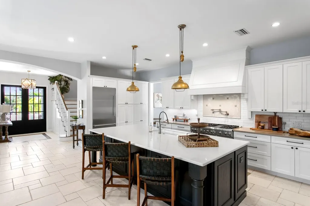 220 N Harbor Drive Bradenton Beach FL 34217