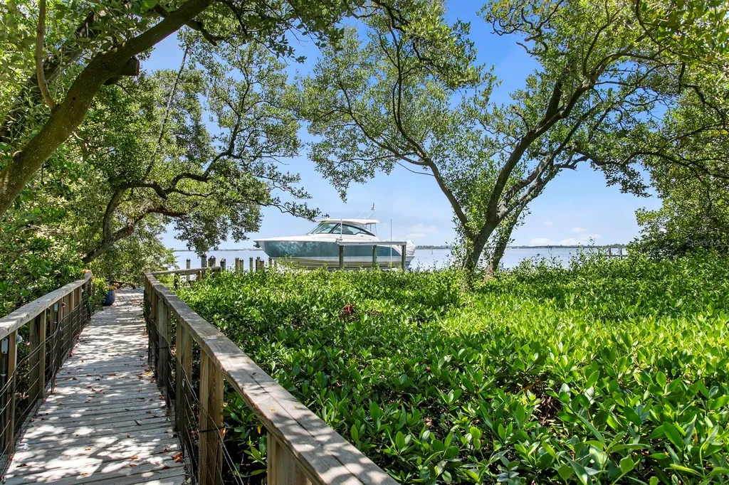 220 N Harbor Drive Bradenton Beach FL 34217