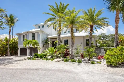 220 N Harbor Drive Bradenton Beach FL 34217