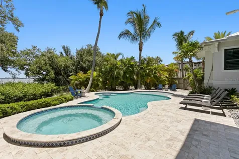 220 N Harbor Drive Bradenton Beach FL 34217