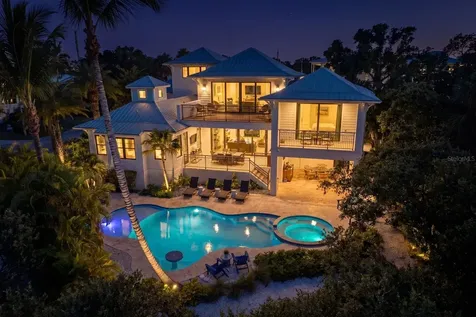 220 N Harbor Drive Bradenton Beach FL 34217