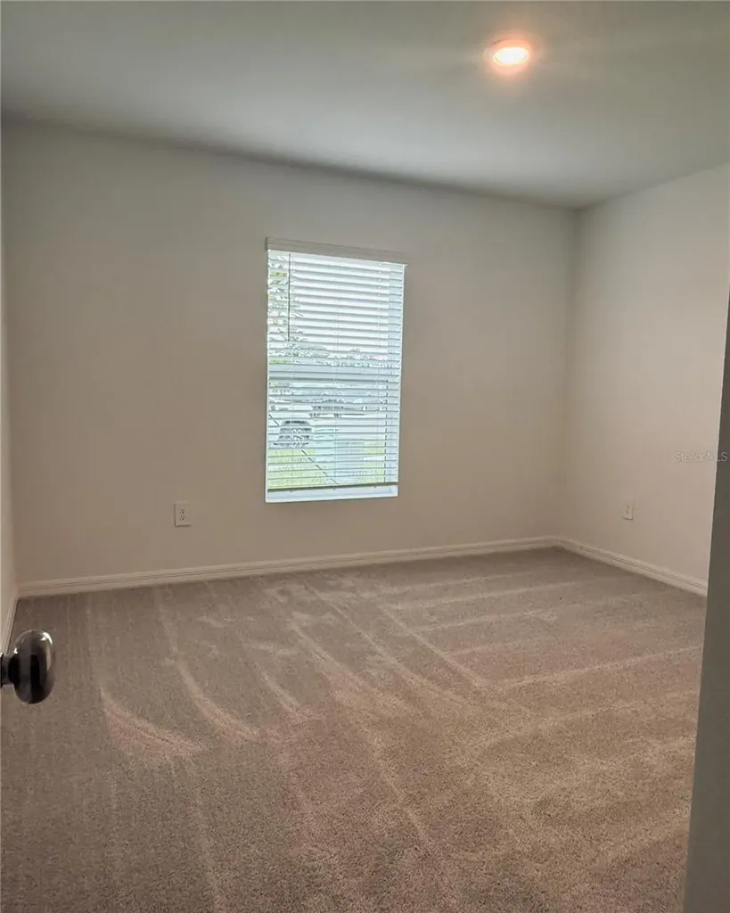 869 Hour Glass Road Lakeland FL 33801