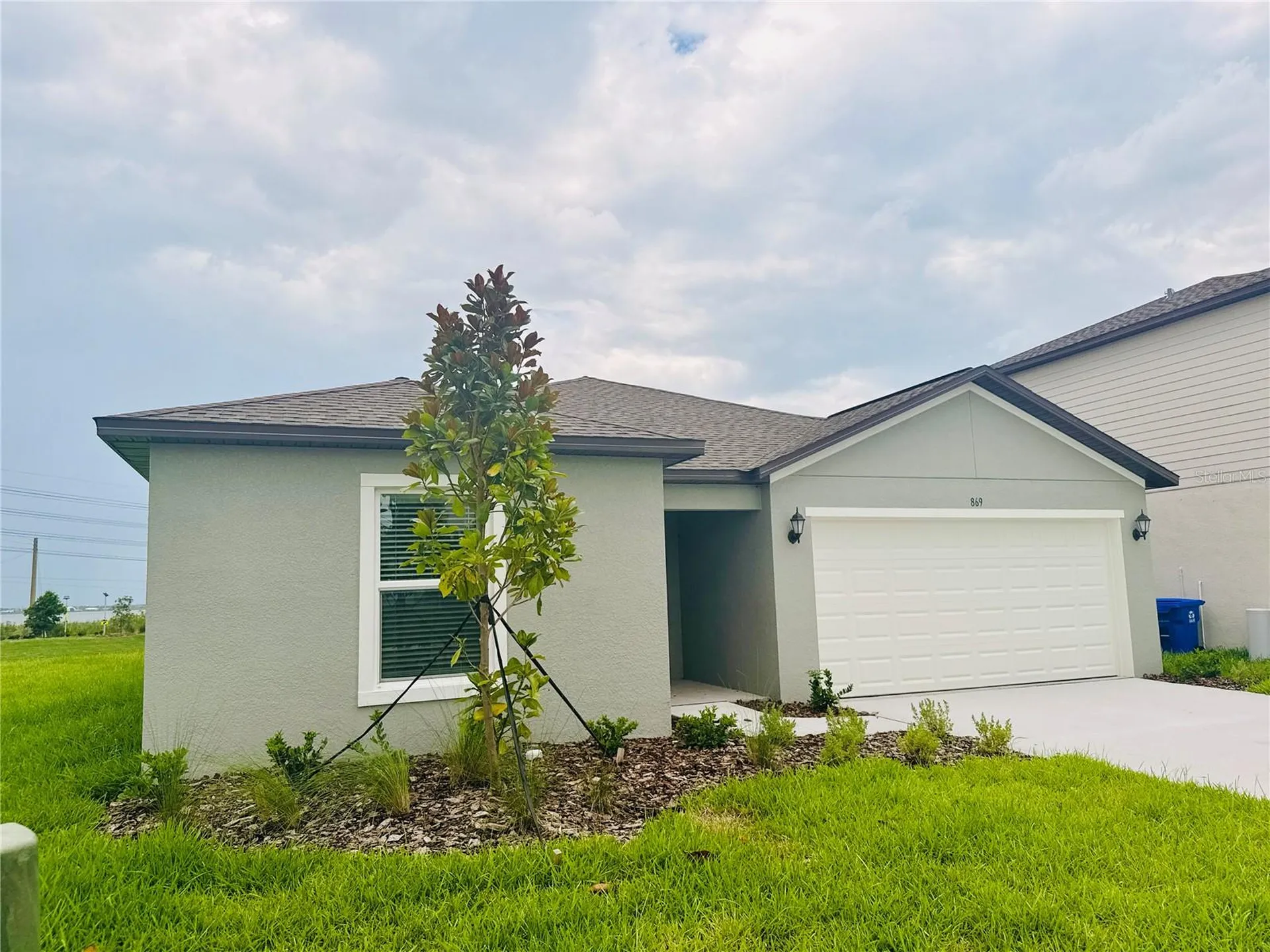 869 Hour Glass Road Lakeland FL 33801