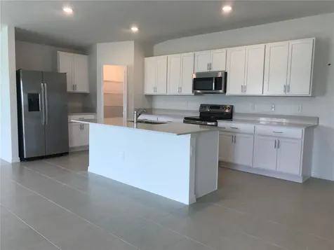 869 Hour Glass Road Lakeland FL 33801