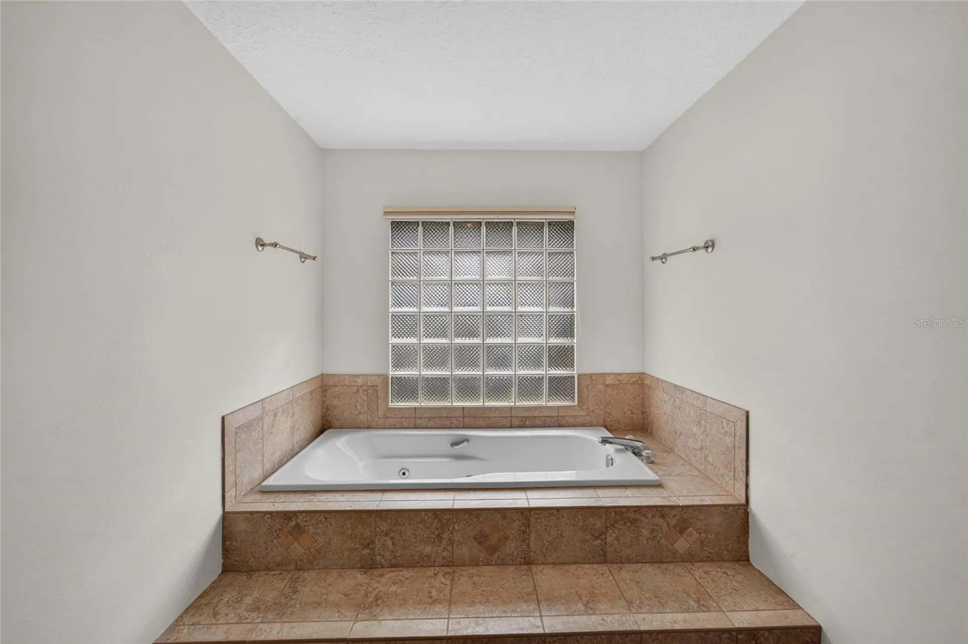 14015 Shady Shores Drive Tampa FL 33613