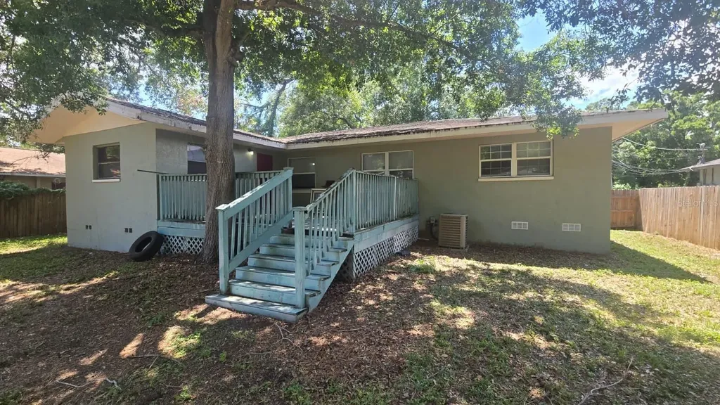 14857 Sunset Drive Largo FL 33774