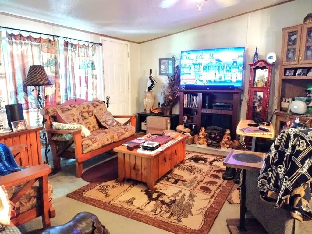 1176 County Road 305 Bunnell FL 32110