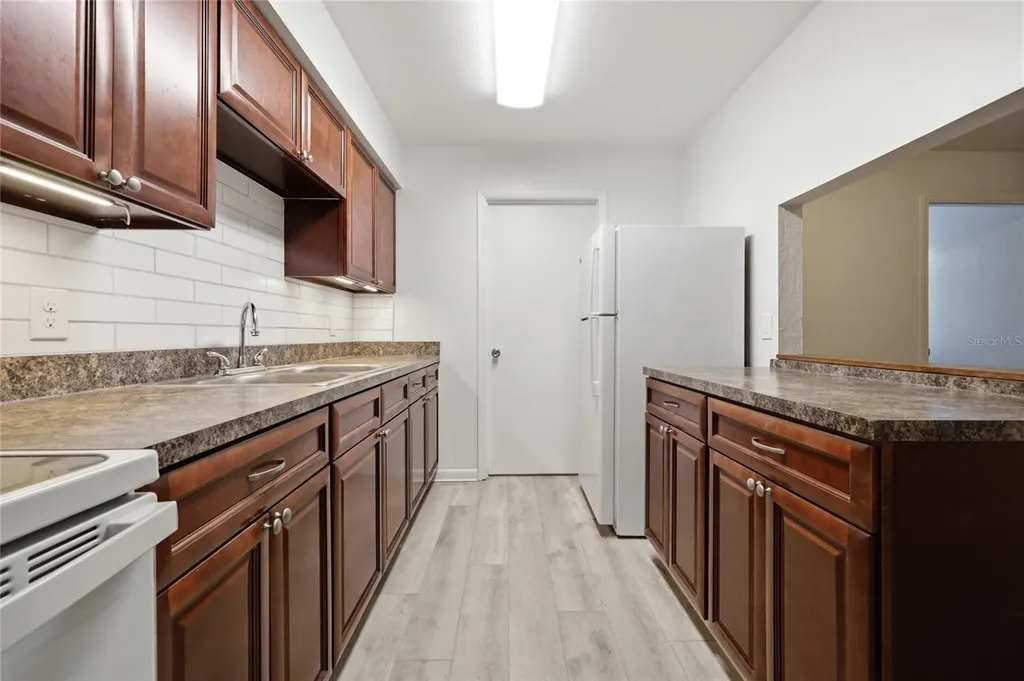 5929 NW 23 Terrace Gainesville FL 32606