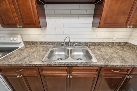 5929 NW 23 Terrace Gainesville FL 32606
