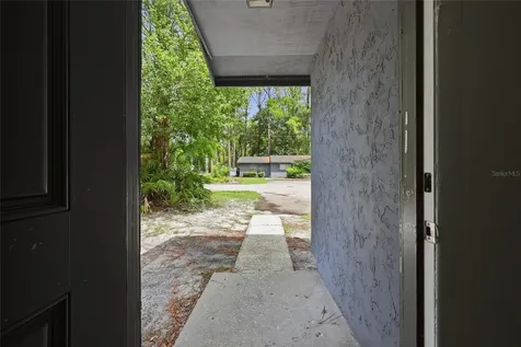 5929 NW 23 Terrace Gainesville FL 32606