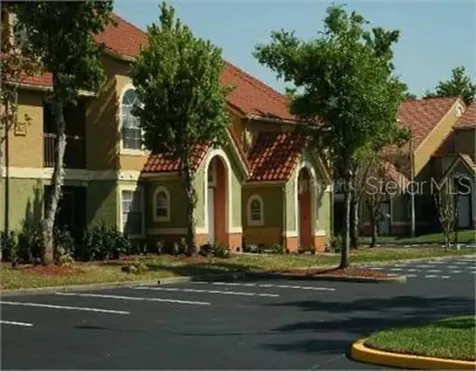413 Fountainhead Circle Kissimmee FL 34741
