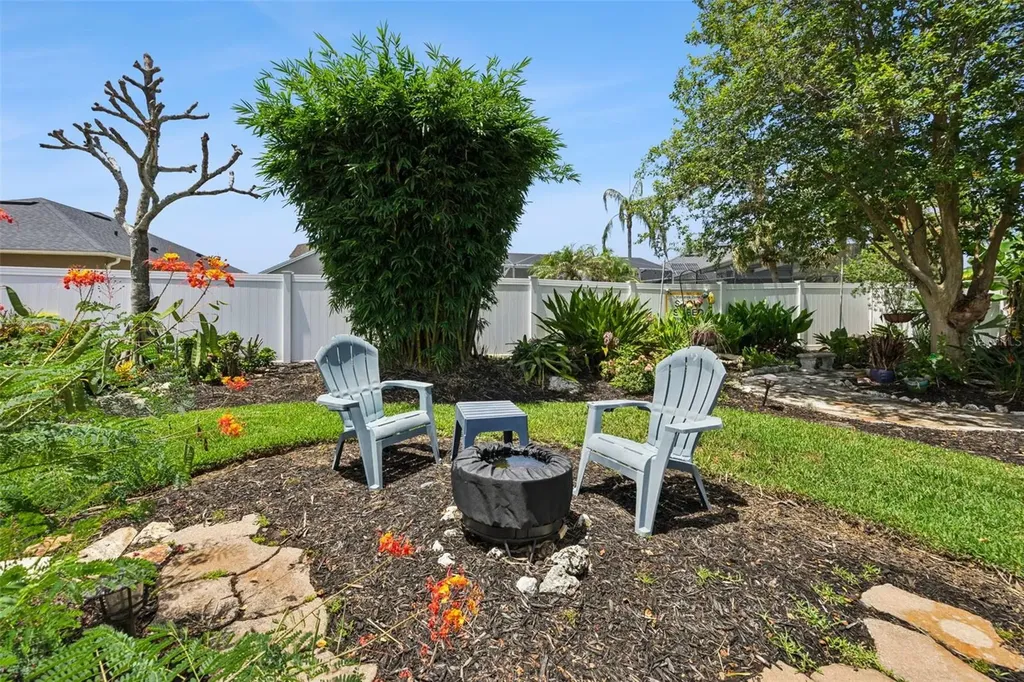 524 Lakehaven Circle Orlando FL 32828