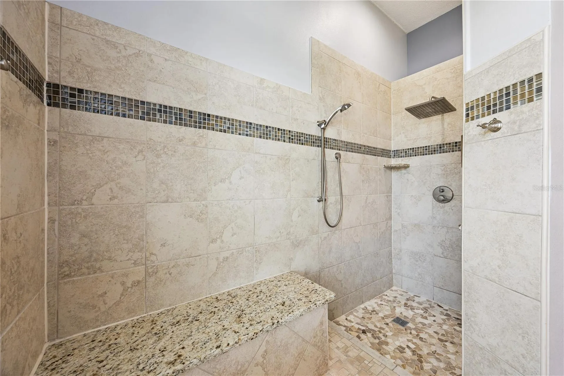524 Lakehaven Circle Orlando FL 32828