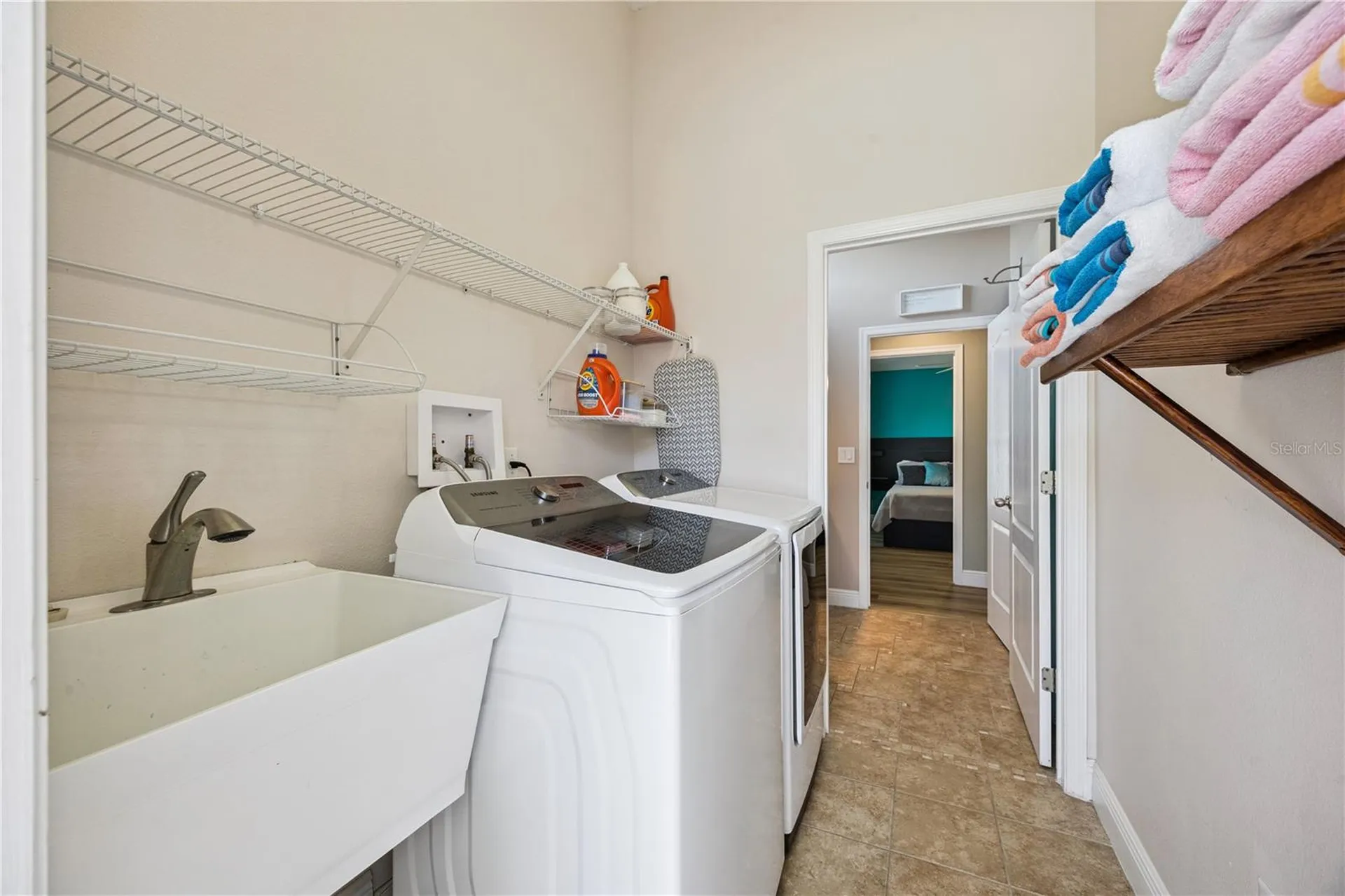 524 Lakehaven Circle Orlando FL 32828