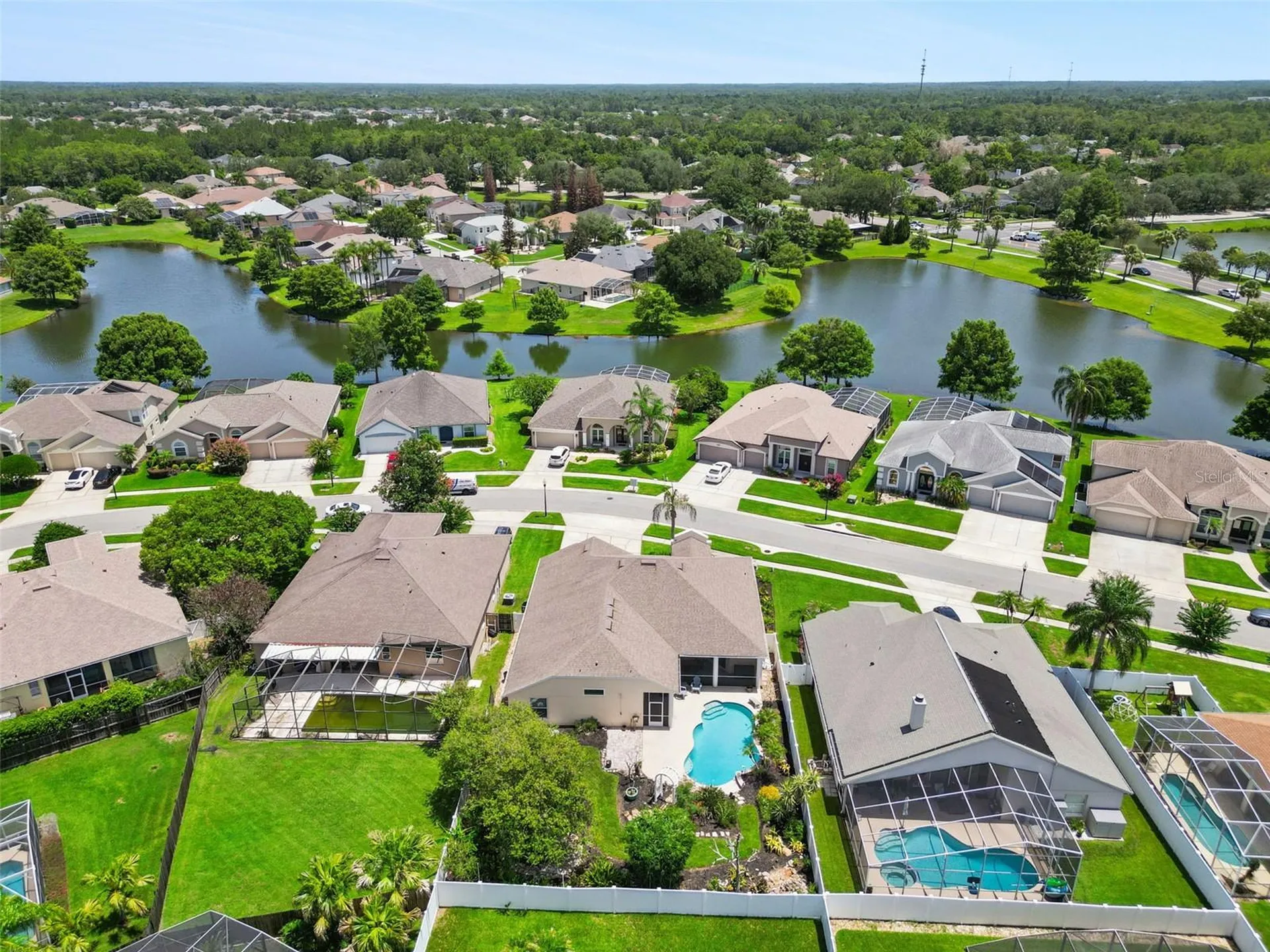 524 Lakehaven Circle Orlando FL 32828