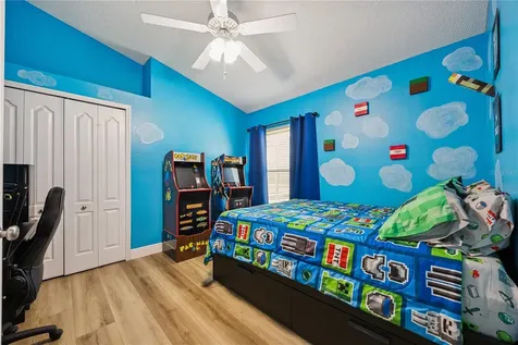 524 Lakehaven Circle Orlando FL 32828