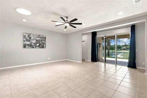 471 Breeders Cup Court Deland FL 32724