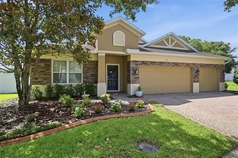 471 Breeders Cup Court Deland FL 32724