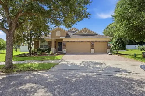 471 Breeders Cup Court Deland FL 32724
