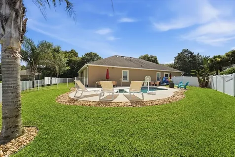 471 Breeders Cup Court Deland FL 32724