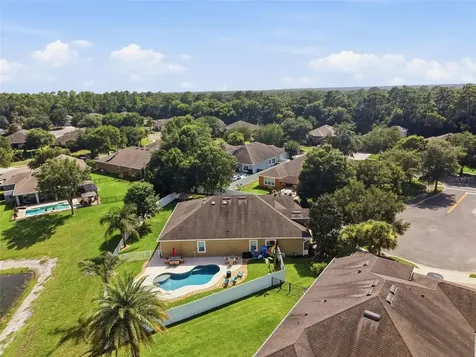 471 Breeders Cup Court Deland FL 32724