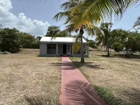 200 Hc-02 Box 14110, Puerto Rico Vieques PR 00765
