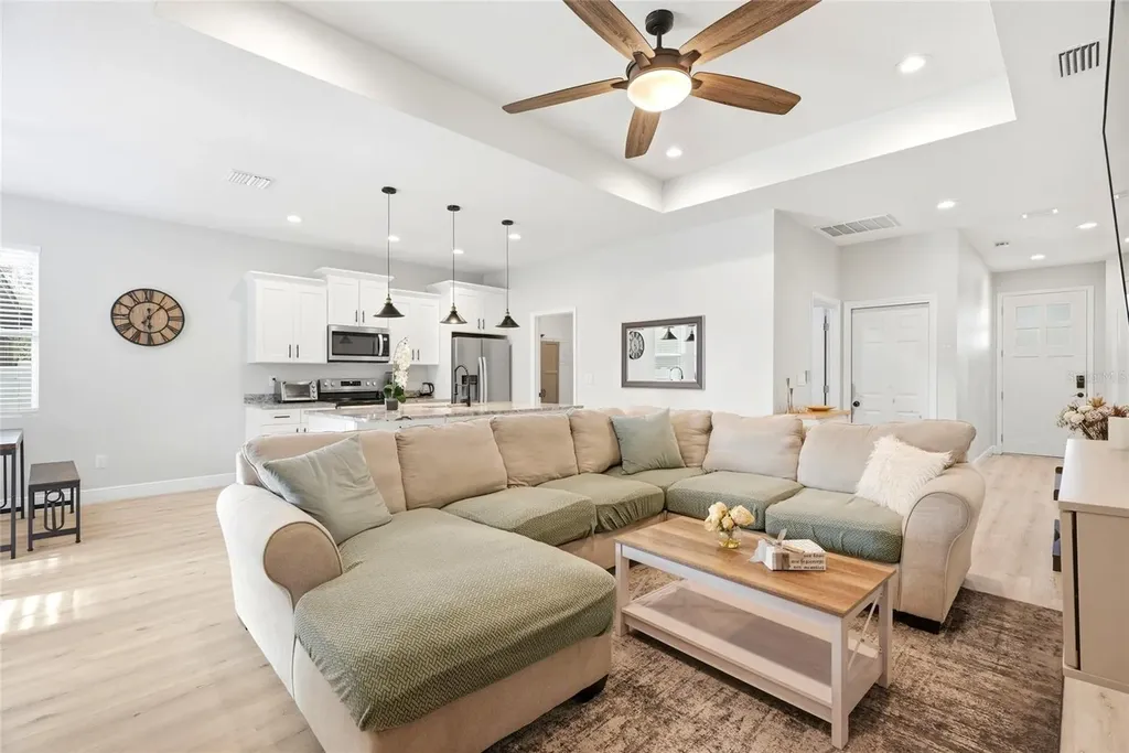4102 N 29th Street Tampa FL 33610