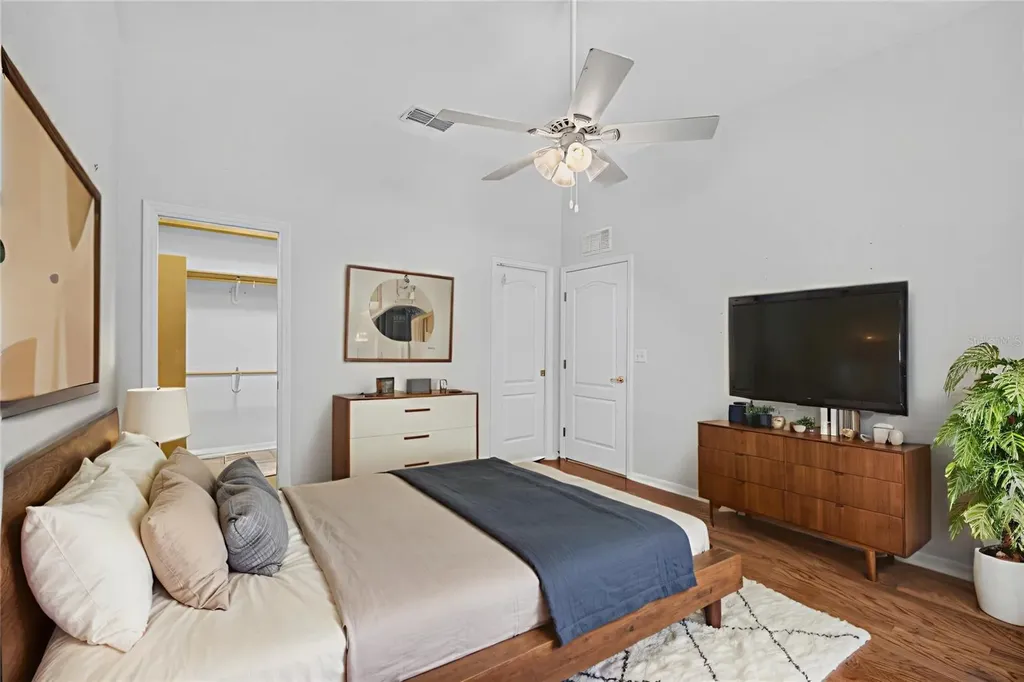 2216 NE 40th Terrace Ocala FL 34470