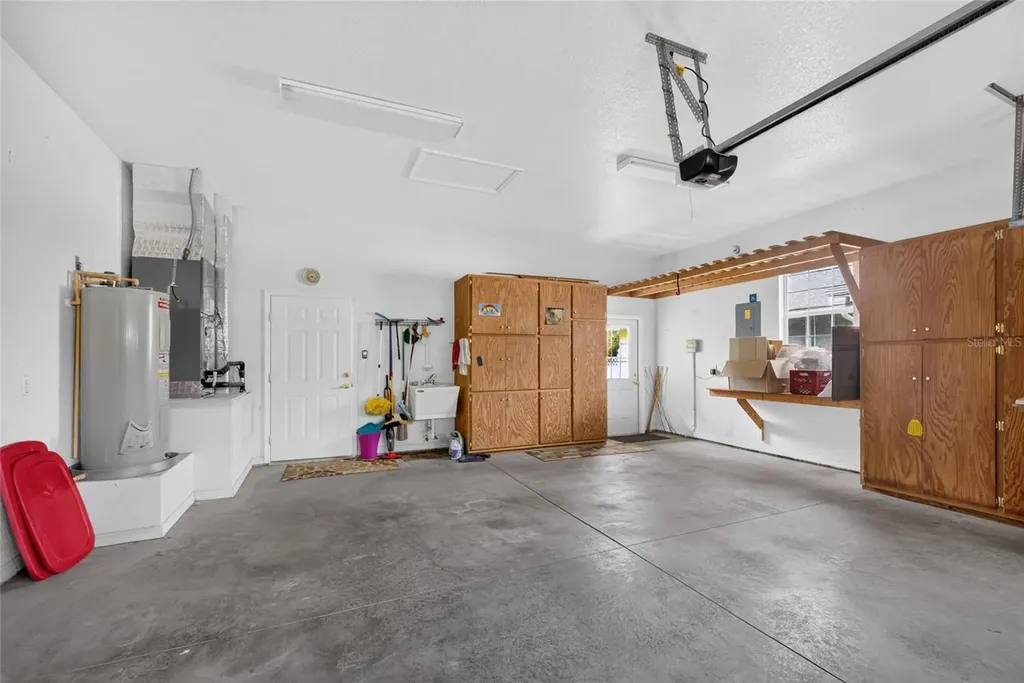 2216 NE 40th Terrace Ocala FL 34470