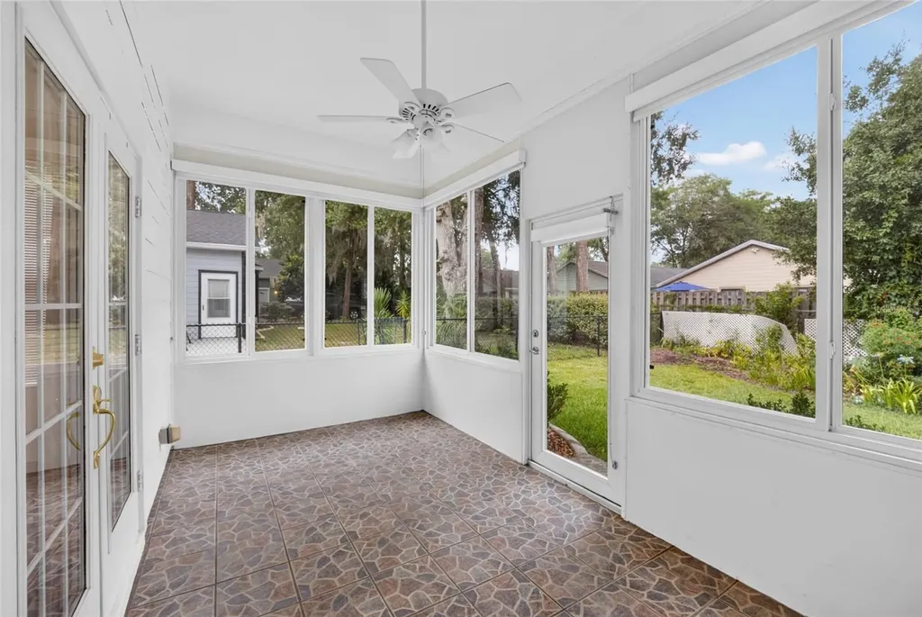 2216 NE 40th Terrace Ocala FL 34470