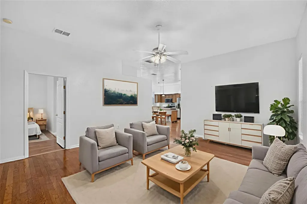 2216 NE 40th Terrace Ocala FL 34470