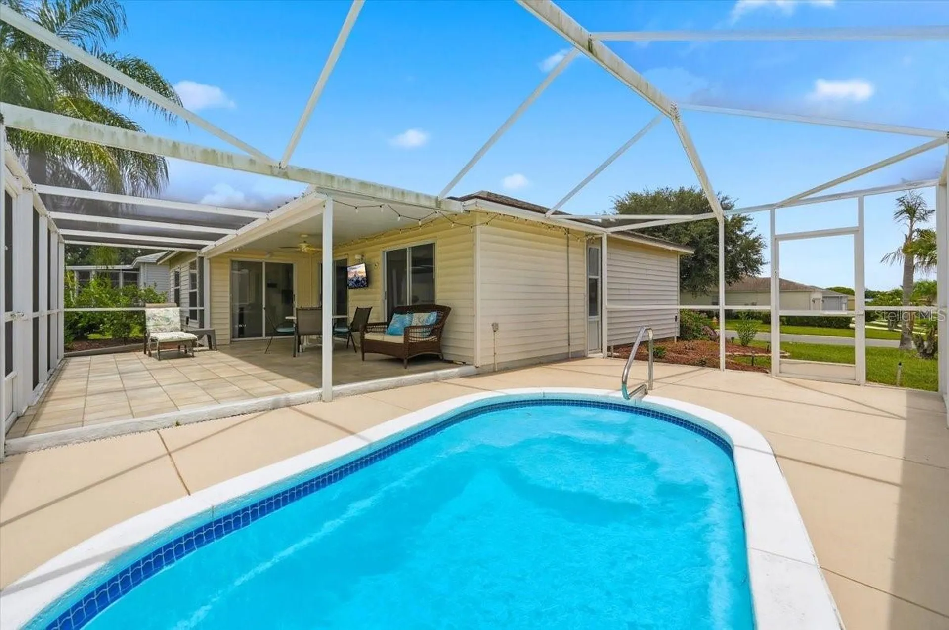 1001 Canary Circle S Lakeland FL 33809