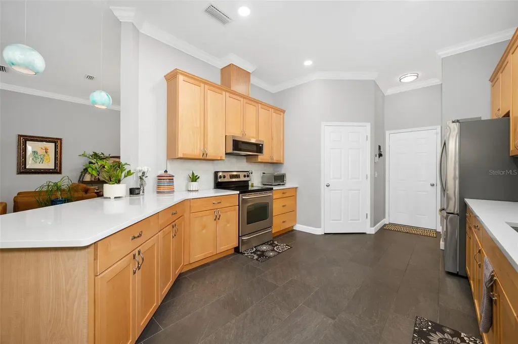 9044 SW 25th Road Gainesville FL 32608