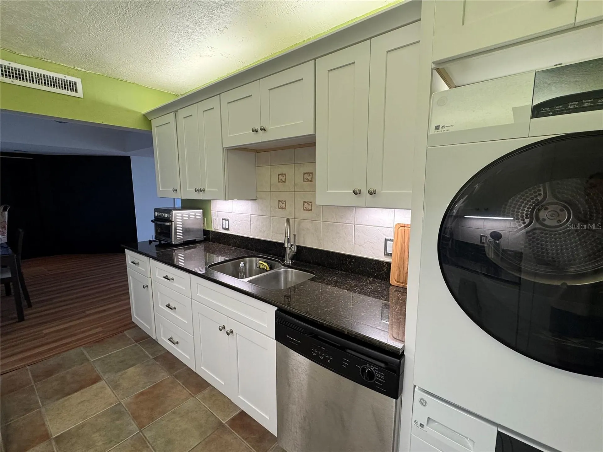3211 W Swann Avenue Tampa FL 33609