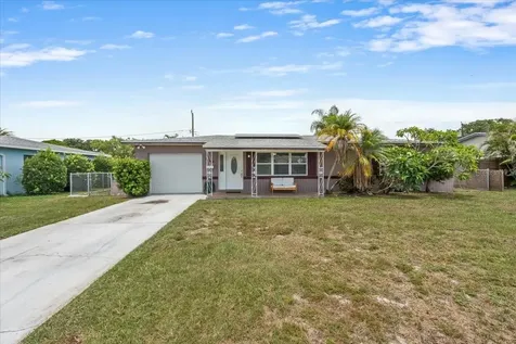 5399 24th Terrace N St Petersburg FL 33710