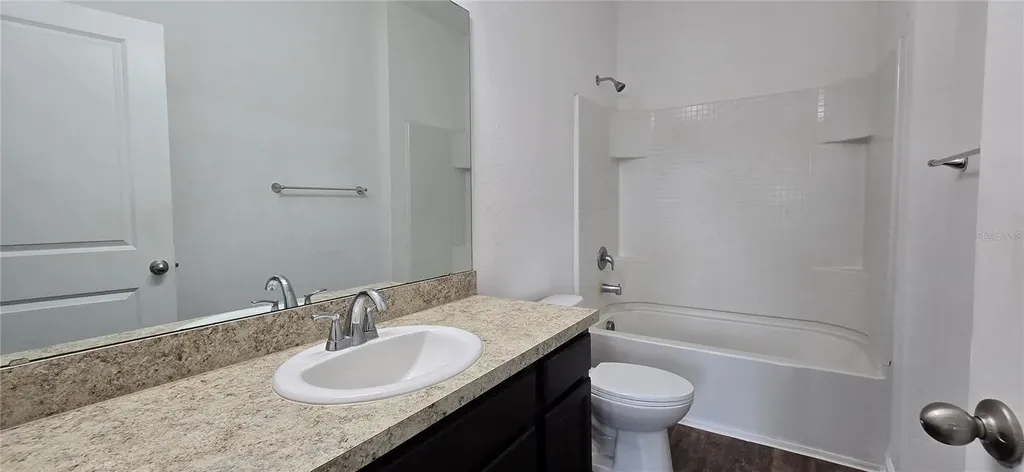 15660 Merlin Avenue Mascotte FL 34753