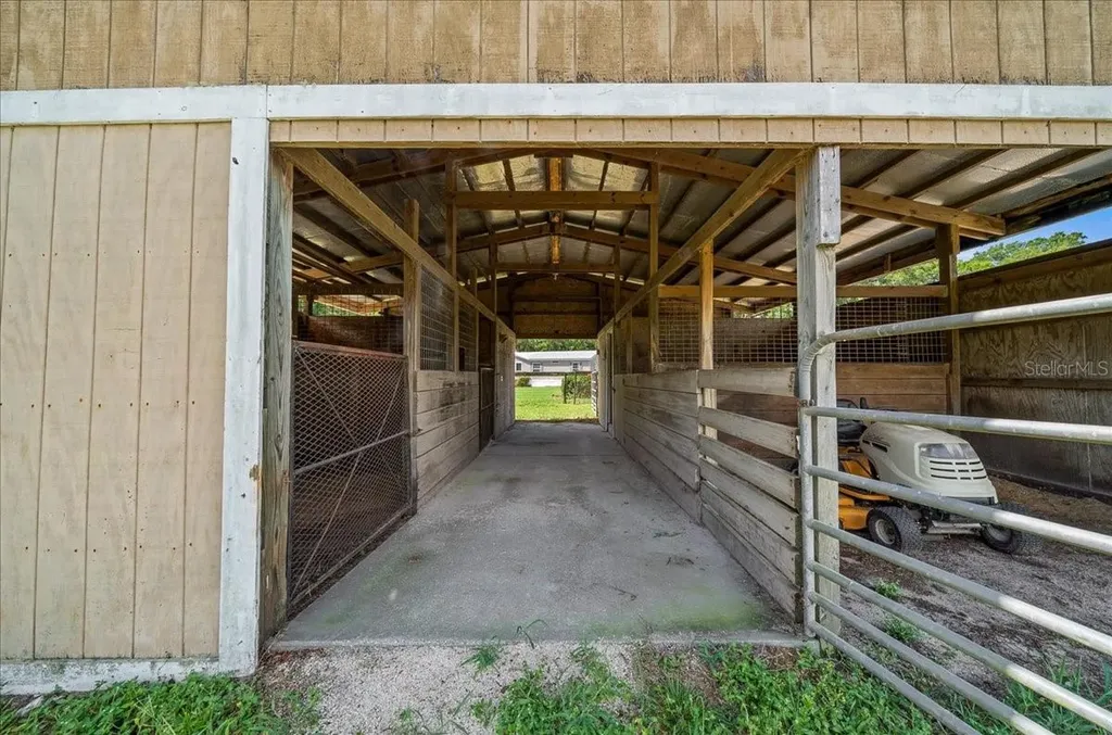 3551 NE 120th Street Anthony FL 32617