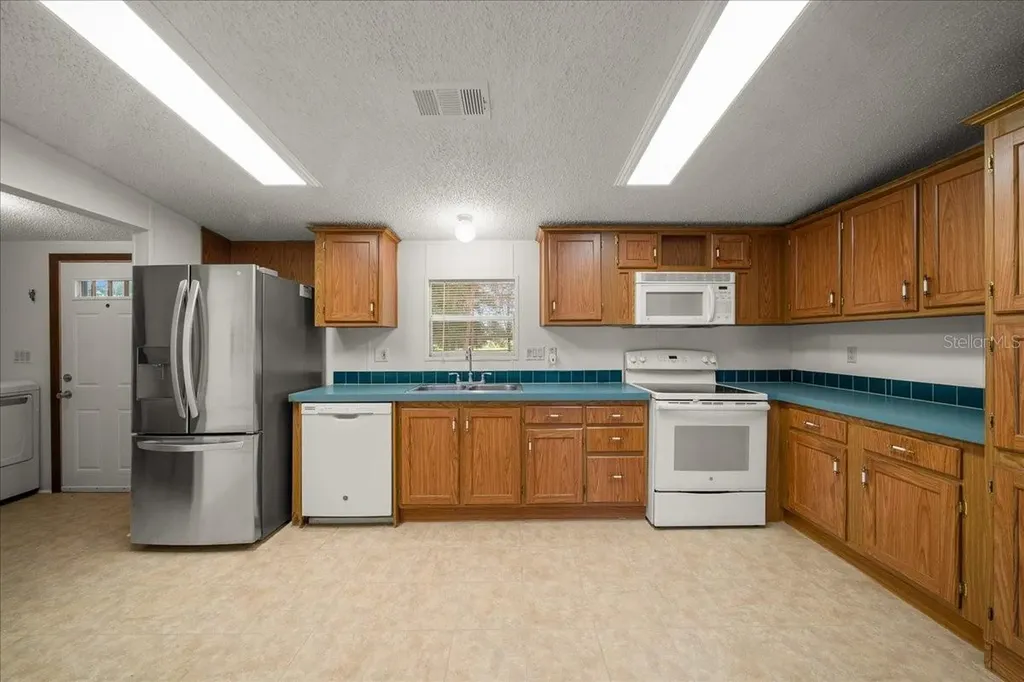 3551 NE 120th Street Anthony FL 32617