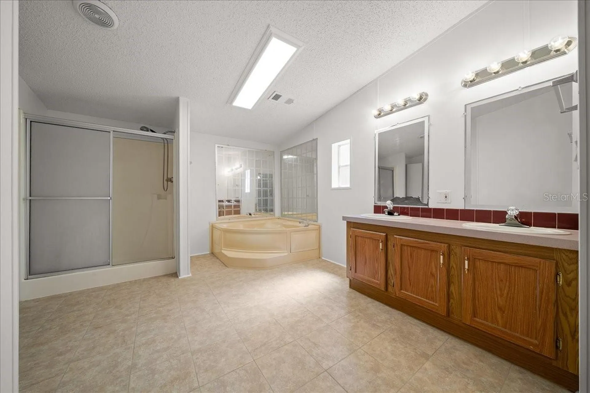 3551 NE 120th Street Anthony FL 32617