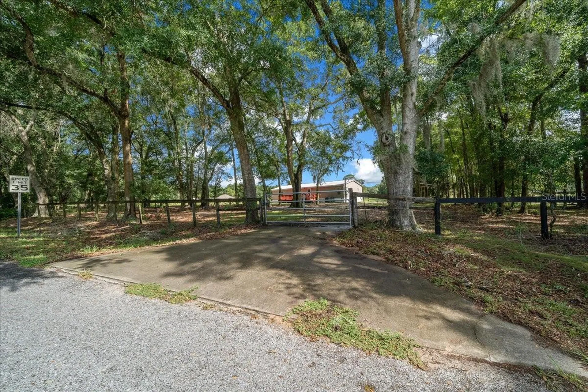 3551 NE 120th Street Anthony FL 32617