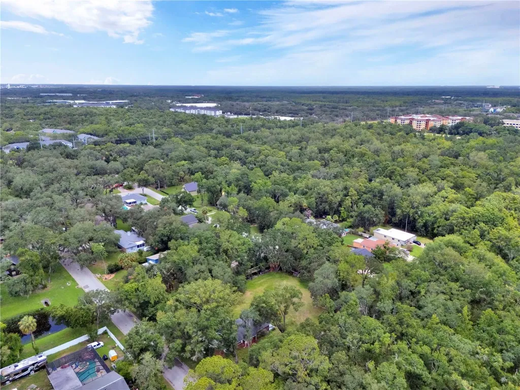 11916 Davis Road Tampa FL 33637