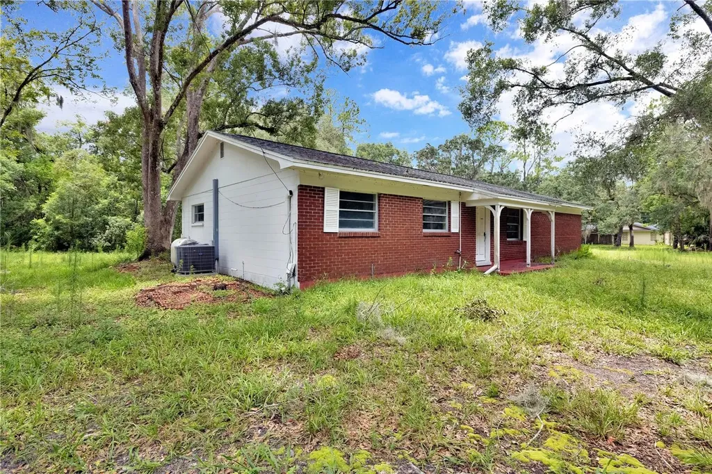 11916 Davis Road Tampa FL 33637