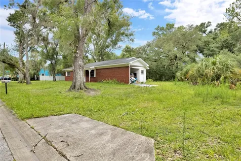 11916 Davis Road Tampa FL 33637