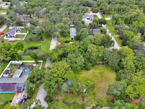 11916 Davis Road Tampa FL 33637